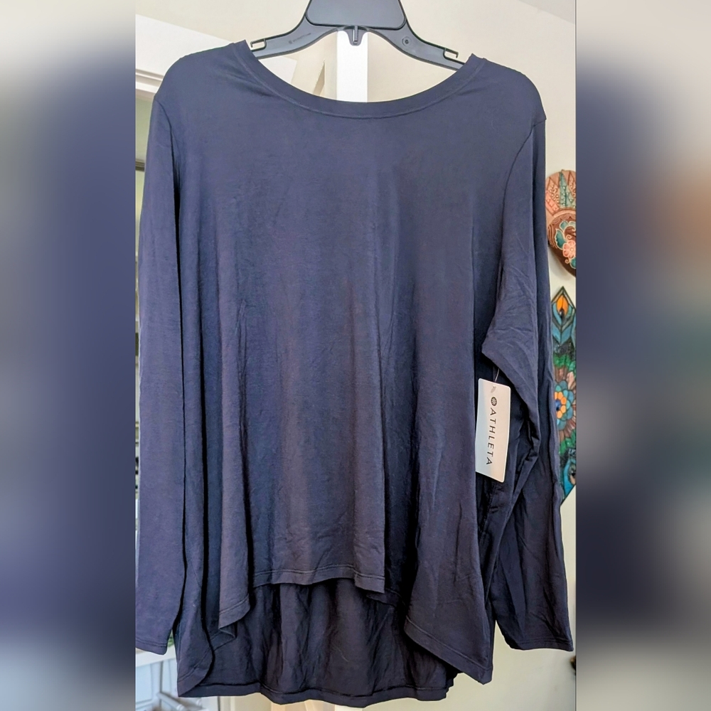 Athleta Deep Blue Long Sleeve Shirt